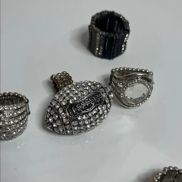 Bundle Silvertone Stretchy Crystal Rings - Picture 8 of 8